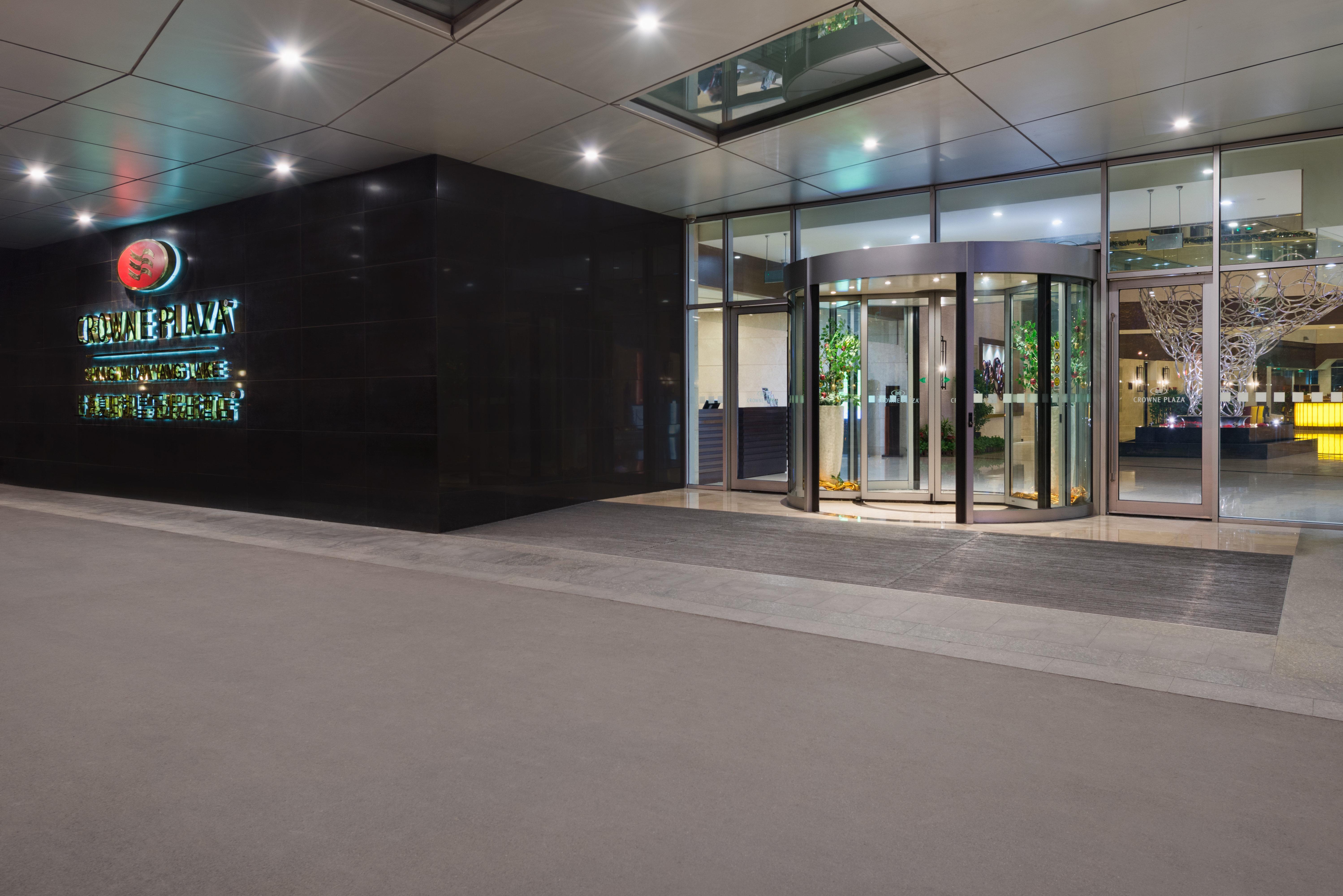 Crowne Plaza Shanghai Xiayang Lake By Ihg Qingpu Ngoại thất bức ảnh